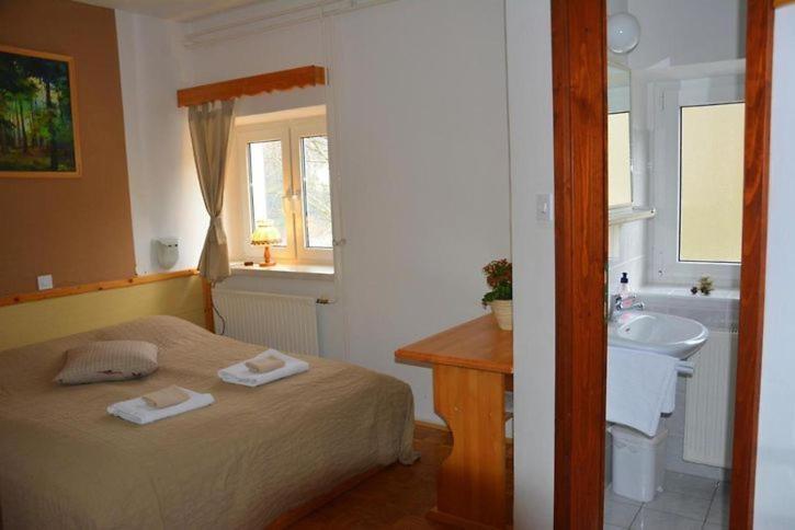 Rooms Barovc By The Lake Jasna Kranjska Gora Extérieur photo A room at the hotel