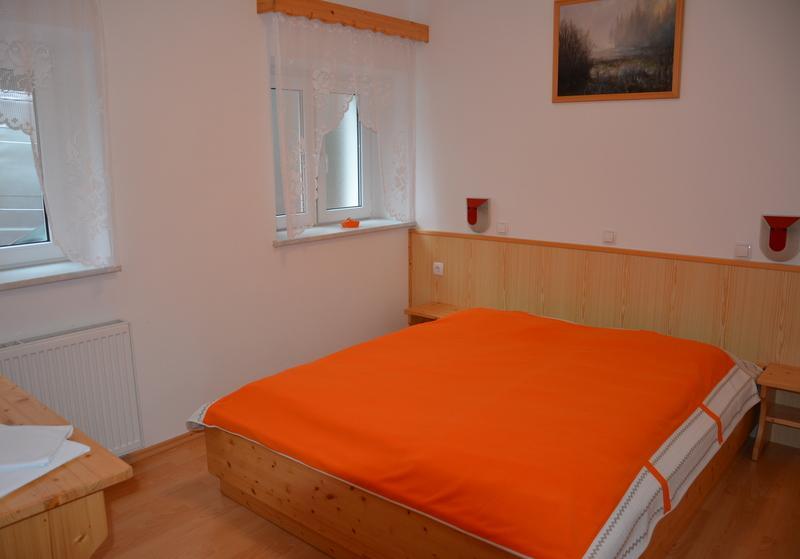 Rooms Barovc By The Lake Jasna Kranjska Gora Extérieur photo A bedroom